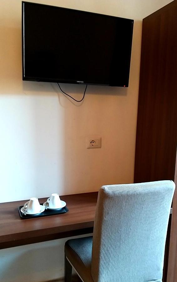 Roma My Home B&B ภายนอก รูปภาพ